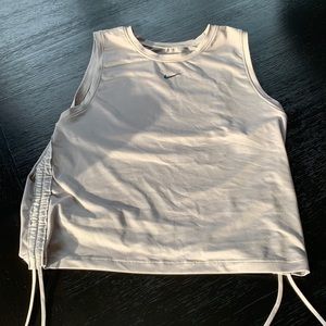 Nike workout crop light gray